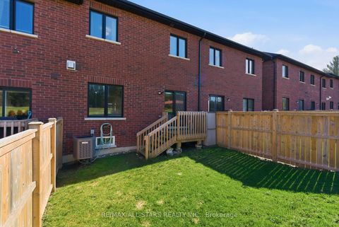 Photo 39 at 7 Gord Matthews Way, Uxbridge