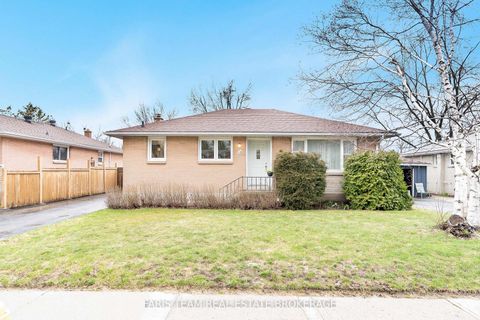 Photo 0 at 12 Marion Crescent, Wellington, Barrie