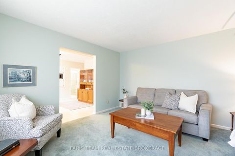 Photo 15 at 12 Marion Crescent, Wellington, Barrie