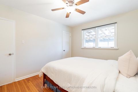 Photo 18 at 12 Marion Crescent, Wellington, Barrie