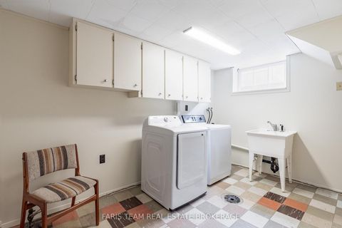 Photo 32 at 12 Marion Crescent, Wellington, Barrie