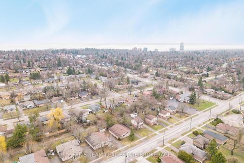 Photo 46 at 12 Marion Crescent, Wellington, Barrie