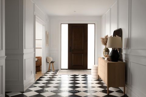 Photo 1 at 16 Glenshaw Crescent, Parkview, Toronto