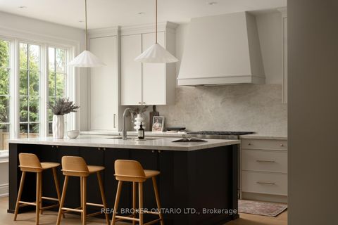 Photo 6 at 16 Glenshaw Crescent, Parkview, Toronto