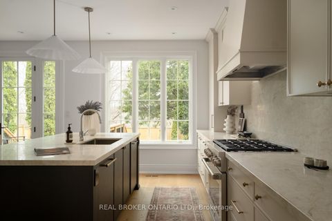 Photo 9 at 16 Glenshaw Crescent, Parkview, Toronto