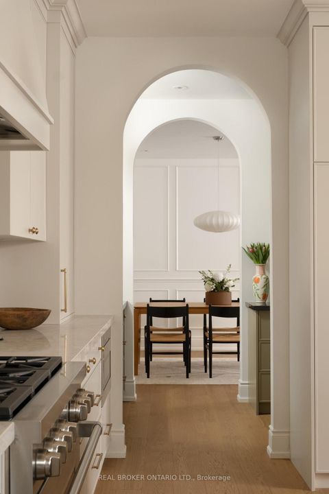 Photo 11 at 16 Glenshaw Crescent, Parkview, Toronto