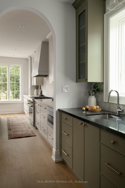 Photo 13 at 16 Glenshaw Crescent, Parkview, Toronto