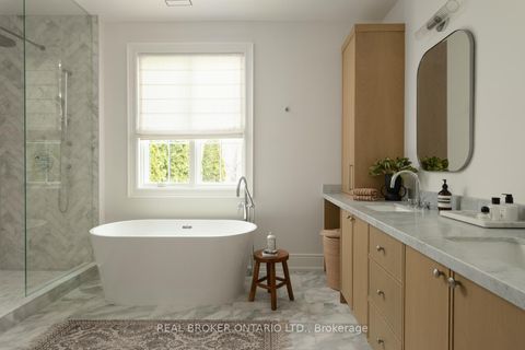 Photo 28 at 16 Glenshaw Crescent, Parkview, Toronto