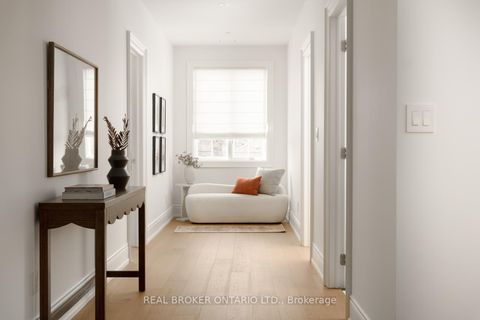 Photo 34 at 16 Glenshaw Crescent, Parkview, Toronto