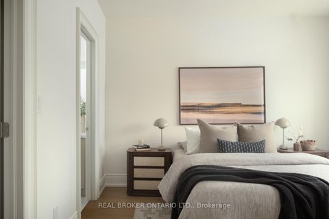 Photo 38 at 16 Glenshaw Crescent, Parkview, Toronto