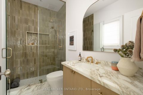 Photo 39 at 16 Glenshaw Crescent, Parkview, Toronto