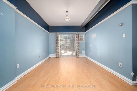 Photo 15 at 511 Queen Street E, Moss Park, Toronto