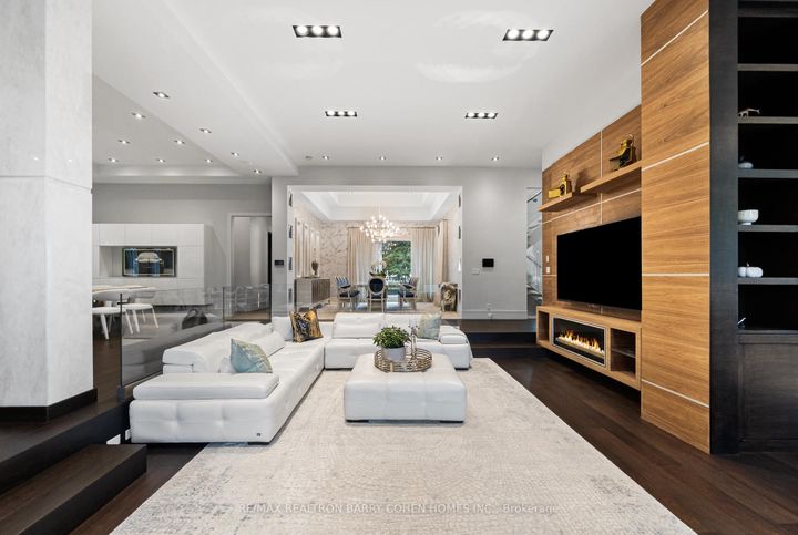 Photo 16 at 19 Maryvale Crescent, South Richvale, Richmond Hill