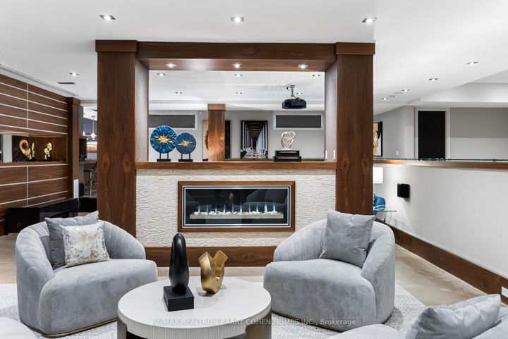 Photo 35 at 19 Maryvale Crescent, South Richvale, Richmond Hill