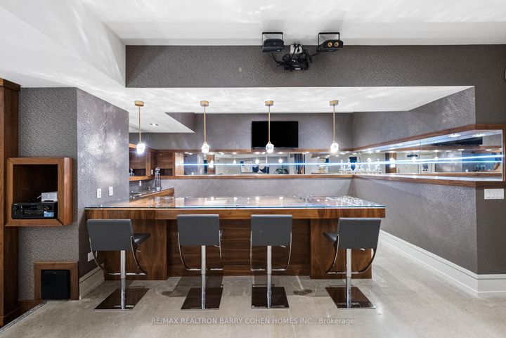 Photo 37 at 19 Maryvale Crescent, South Richvale, Richmond Hill