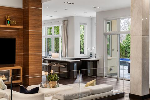 Photo 9 at 19 Maryvale Crescent, South Richvale, Richmond Hill