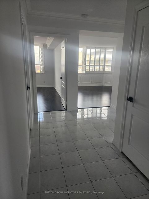 Photo 7 at 1803 - 265 Ridley Boulevard, Nortown, Toronto