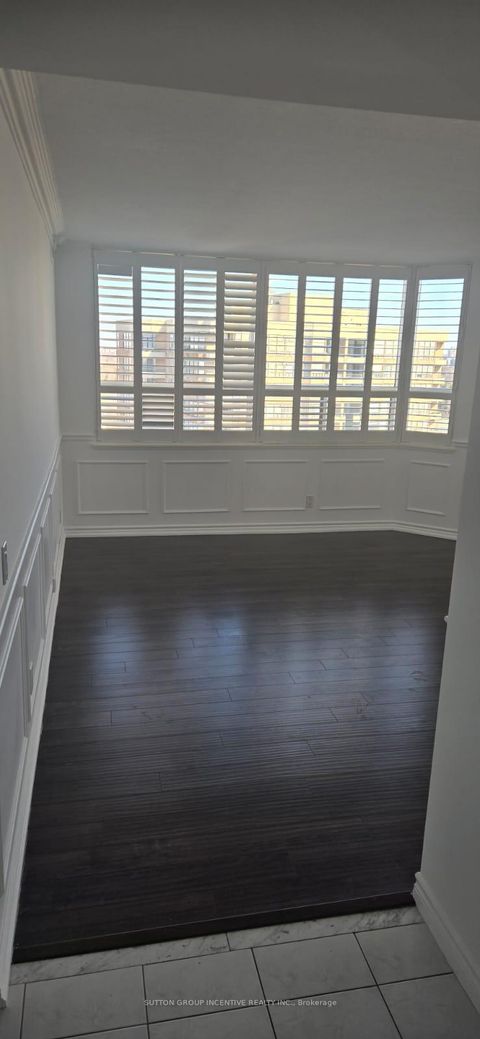 Photo 12 at 1803 - 265 Ridley Boulevard, Nortown, Toronto