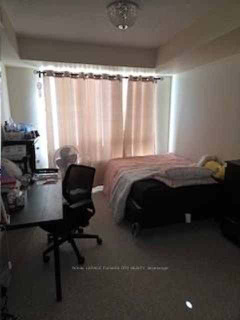 Photo 6 at 403 - 88 Promenade Circle, Brownridge, Vaughan