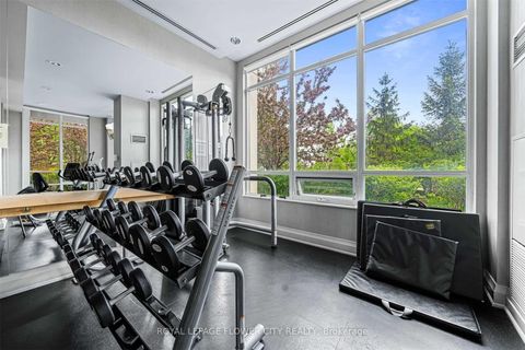 Photo 10 at 403 - 88 Promenade Circle, Brownridge, Vaughan