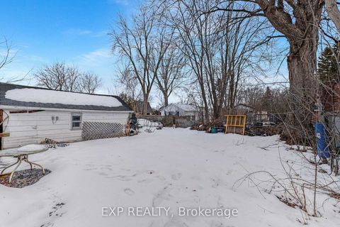 Photo 15 at 765 Sedore Avenue, Historic Lakeshore Communities, Georgina