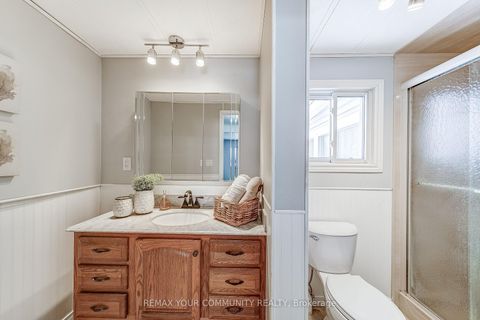 Photo 13 at 20 Geneva Court, Sutton & Jackson's Point, Georgina