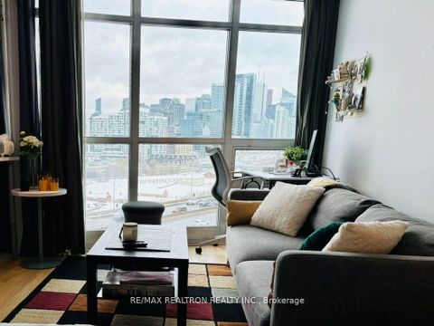 Photo 10 at 1410 - 231 Fort York Boulevard, Niagara, Toronto
