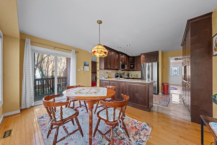 Photo 17 at 2133 Grand Boulevard, JC Joshua Creek, Oakville