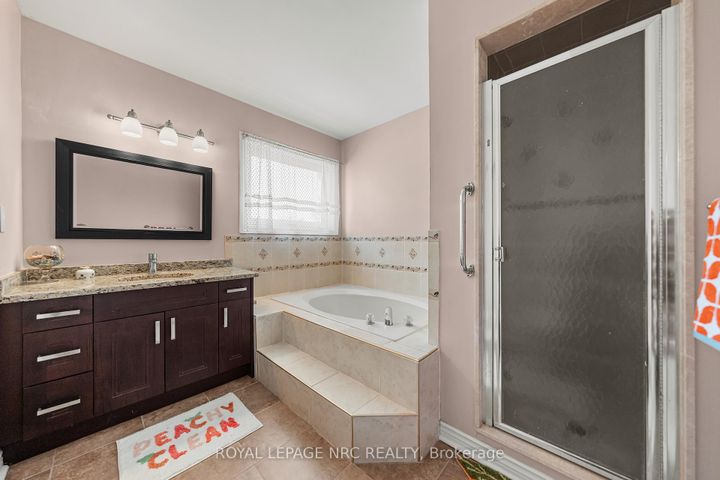 Photo 29 at 2133 Grand Boulevard, JC Joshua Creek, Oakville