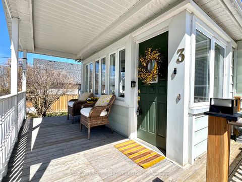 Photo 1 at 3 Melody Lane, Sutton & Jackson's Point, Georgina