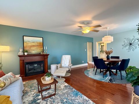 Photo 5 at 3 Melody Lane, Sutton & Jackson's Point, Georgina