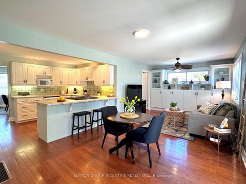 Photo 14 at 3 Melody Lane, Sutton & Jackson's Point, Georgina