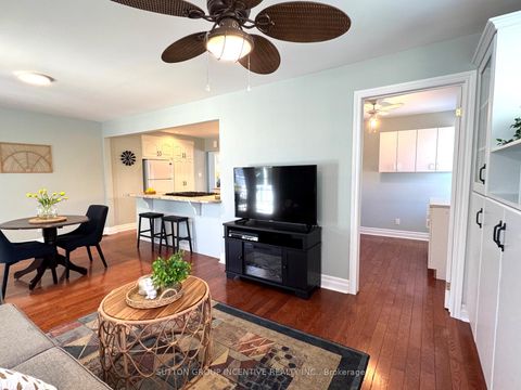 Photo 15 at 3 Melody Lane, Sutton & Jackson's Point, Georgina