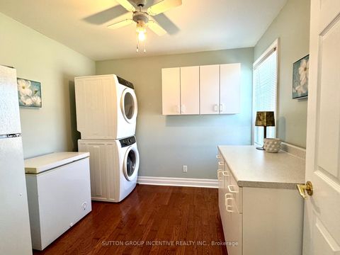 Photo 16 at 3 Melody Lane, Sutton & Jackson's Point, Georgina