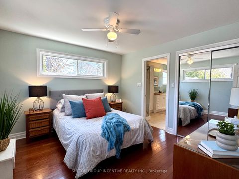 Photo 18 at 3 Melody Lane, Sutton & Jackson's Point, Georgina