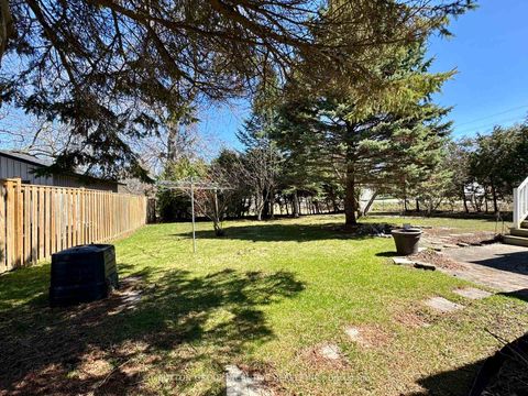 Photo 35 at 3 Melody Lane, Sutton & Jackson's Point, Georgina