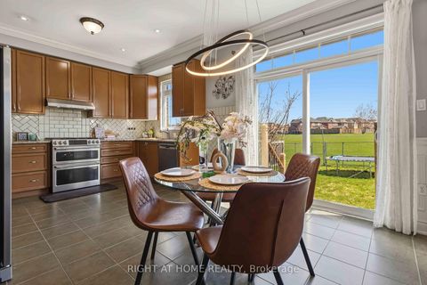 Photo 9 at 1649 Quail Run Drive, Taunton, Oshawa