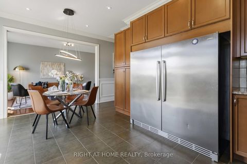 Photo 12 at 1649 Quail Run Drive, Taunton, Oshawa