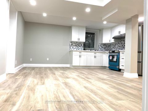 Photo 34 at 1649 Quail Run Drive, Taunton, Oshawa