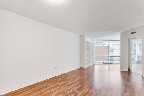Photo 19 at 1408 - 1001 Bay Street, Bay Street Corridor, Toronto