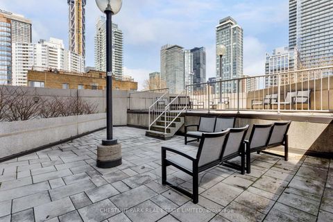 Photo 25 at 1408 - 1001 Bay Street, Bay Street Corridor, Toronto
