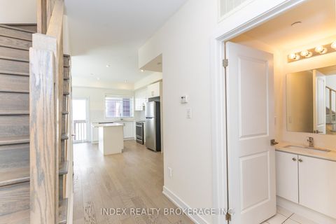 Photo 4 at 82 William Duncan Road, CFB, Toronto
