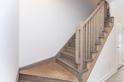 Photo 13 at 82 William Duncan Road, CFB, Toronto