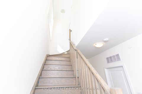 Photo 33 at 82 William Duncan Road, CFB, Toronto