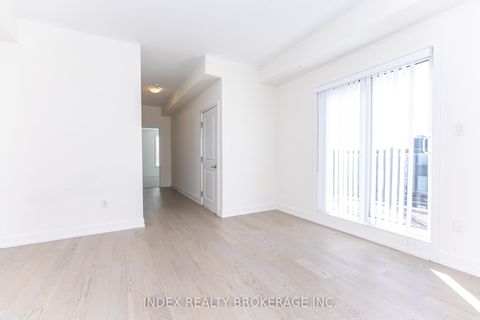 Photo 36 at 82 William Duncan Road, CFB, Toronto