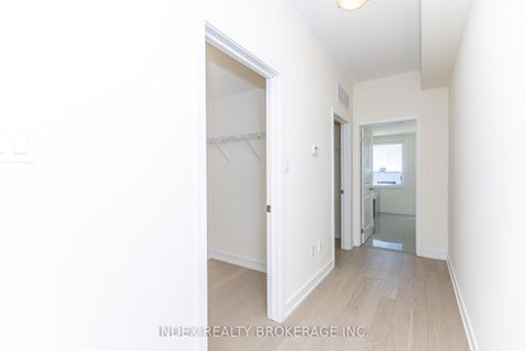 Photo 39 at 82 William Duncan Road, CFB, Toronto