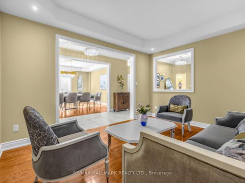 Photo 5 at 69 B Elm Grove Avenue, Oak Ridges, Richmond Hill