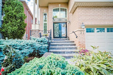Photo 3 at 31 Burnhaven Avenue, Maple, Vaughan
