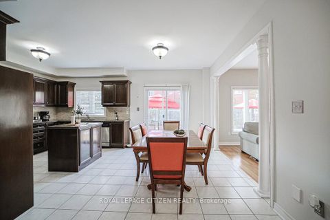 Photo 10 at 31 Burnhaven Avenue, Maple, Vaughan