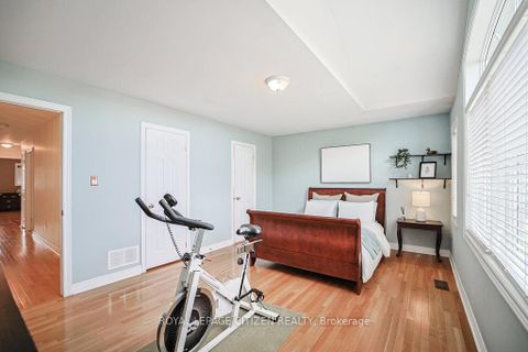 Photo 29 at 31 Burnhaven Avenue, Maple, Vaughan